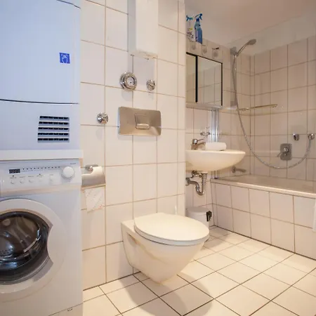 Daire Dr.-suren-strasse 13-10 *